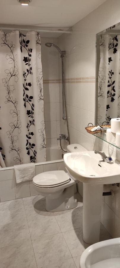 Apartamentos Lausan Gavín Екстериор снимка